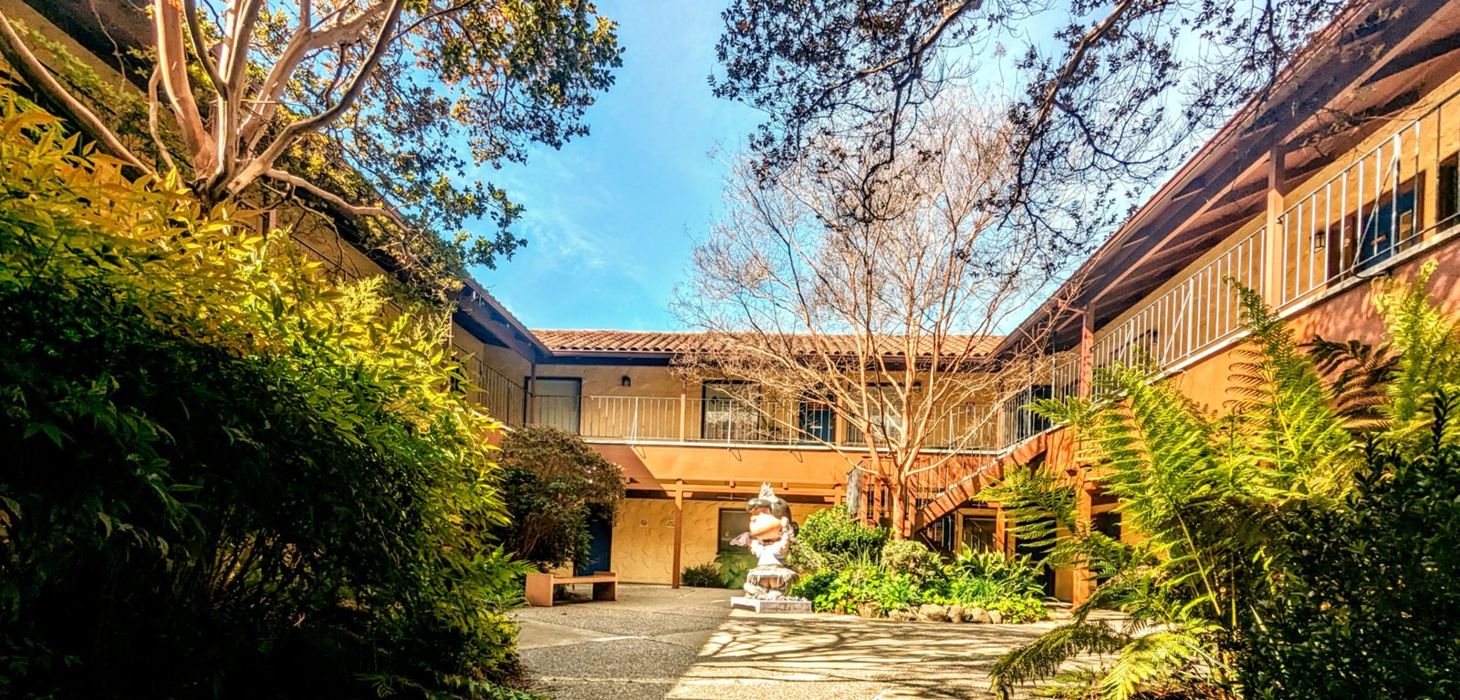 Santa Rosa — the garden courtyard