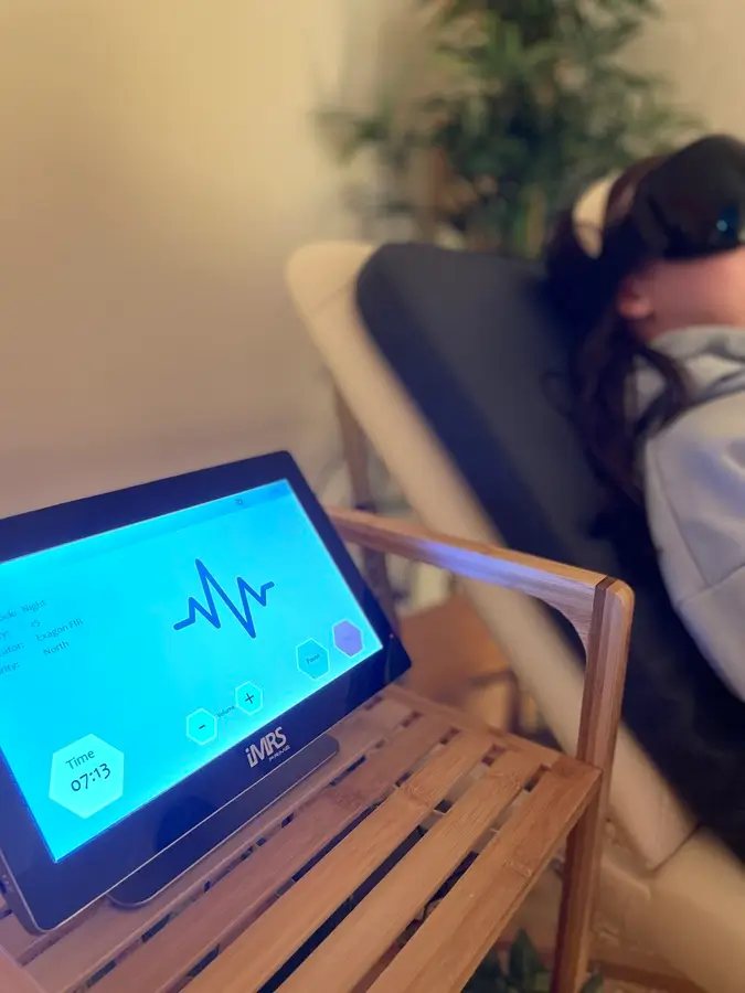 Programmed, monitored pulsed-field sessions